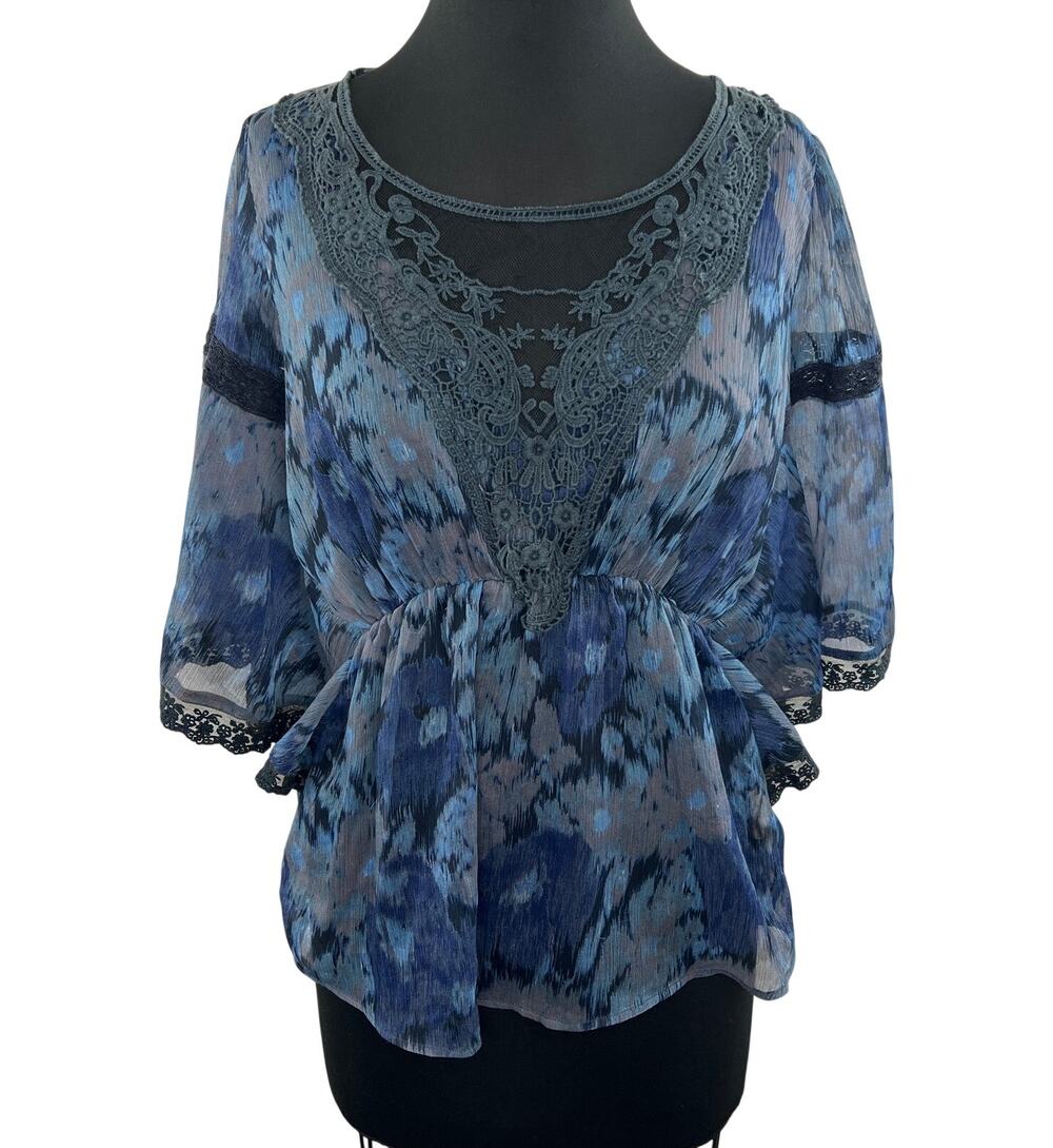 FREE PEOPLE Blue Round Neck Dolman Sleeve Lace Detail Cinched Waist Blouse Sz S